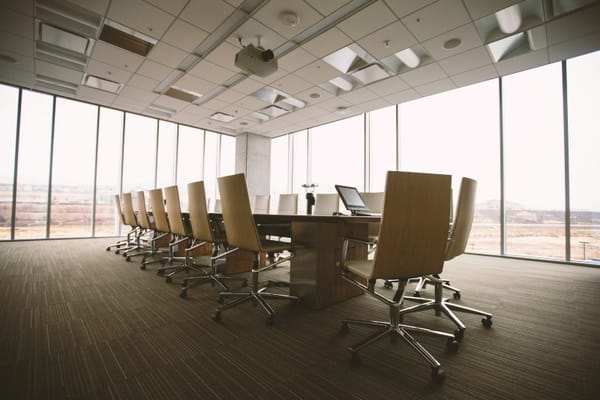 AI-Savvy Boards: Why They Are Becoming the New Standard